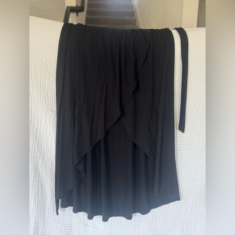 a new day Black Midi Skirt